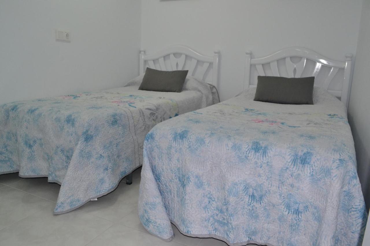 Stunning 2 Bedroom Fully Refurbished With Air-conditioning Apartment Alicante